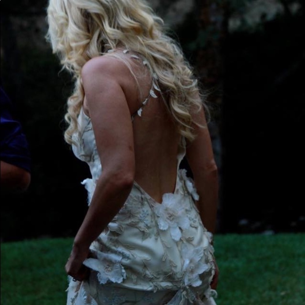 Flora by Claire Pettibone